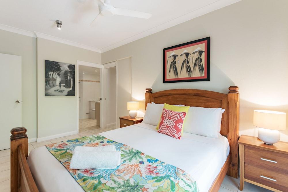 Garrick House Aparthotel Port Douglas Eksteriør bilde
