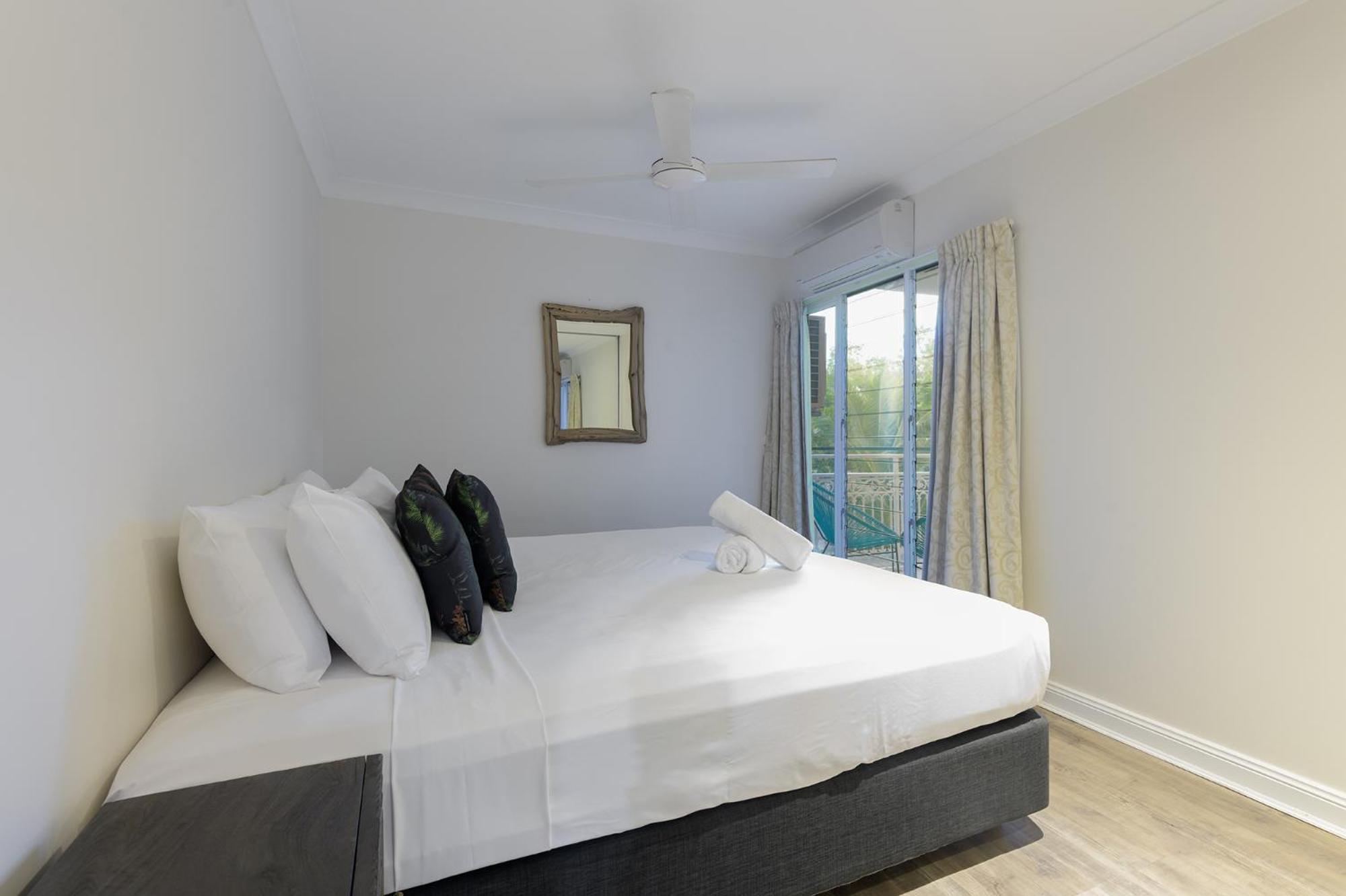 Garrick House Aparthotel Port Douglas Eksteriør bilde